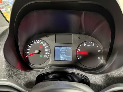Used 2020 Mercedes-Benz Sprinter 2500 image 38