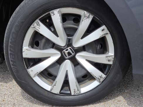 Used 2023 Honda Civic LX image 8