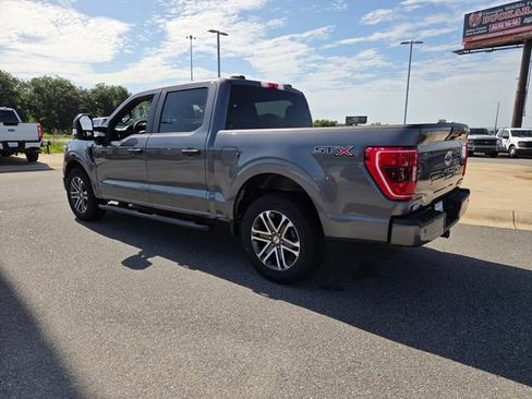 Used 2021 Ford F150 XL w/ STX Appearance Package RWD image 9