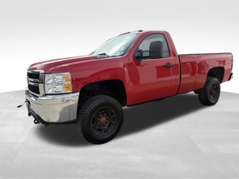 Used 2012 Chevrolet Silverado 2500 W/T w/ Snow Plow Prep Package image 2