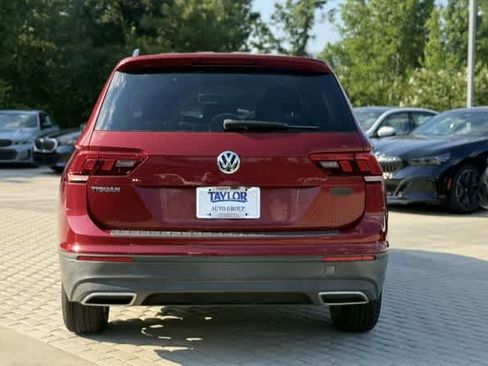 Used 2019 Volkswagen Tiguan S FWD image 5