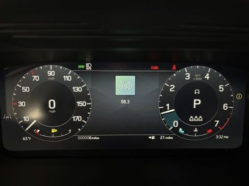 New 2025 Land Rover Discovery Sport S image 17