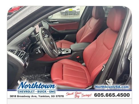 Used 2024 BMW X4 M40i image 11