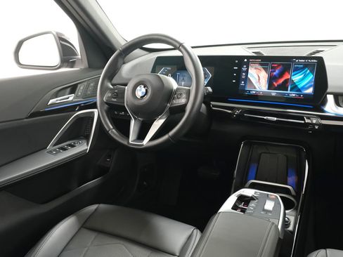 Used 2023 BMW X1 xDrive28i w/ Convenience Package AWD/4WD image 10