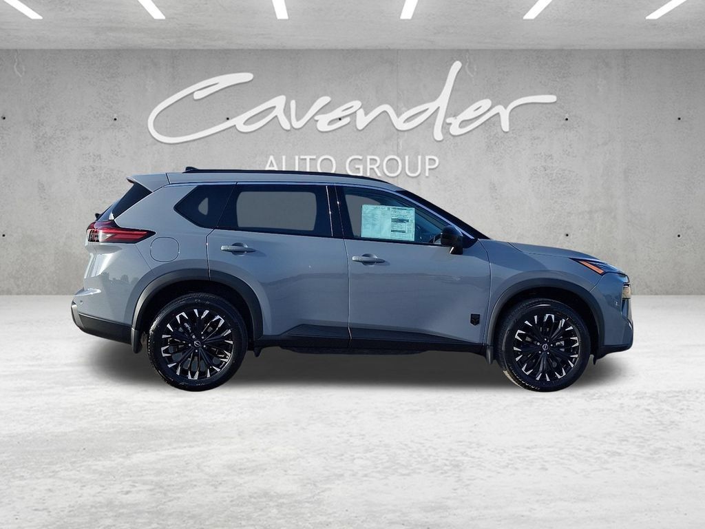 New 2026 Nissan Rogue Dark Armor FWD image 18