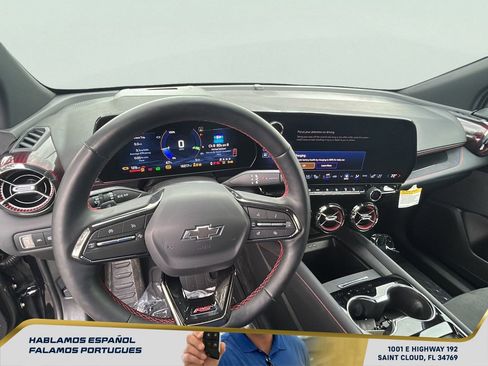 Used 2025 Chevrolet Blazer EV RS AWD/4WD image 16