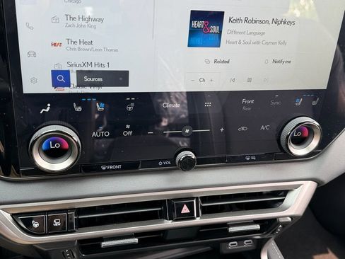 New 2026 Lexus RX 350 AWD/4WD image 19