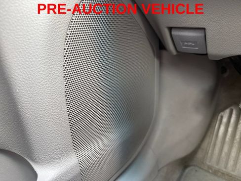 Used 2015 Toyota Camry LE FWD image 27