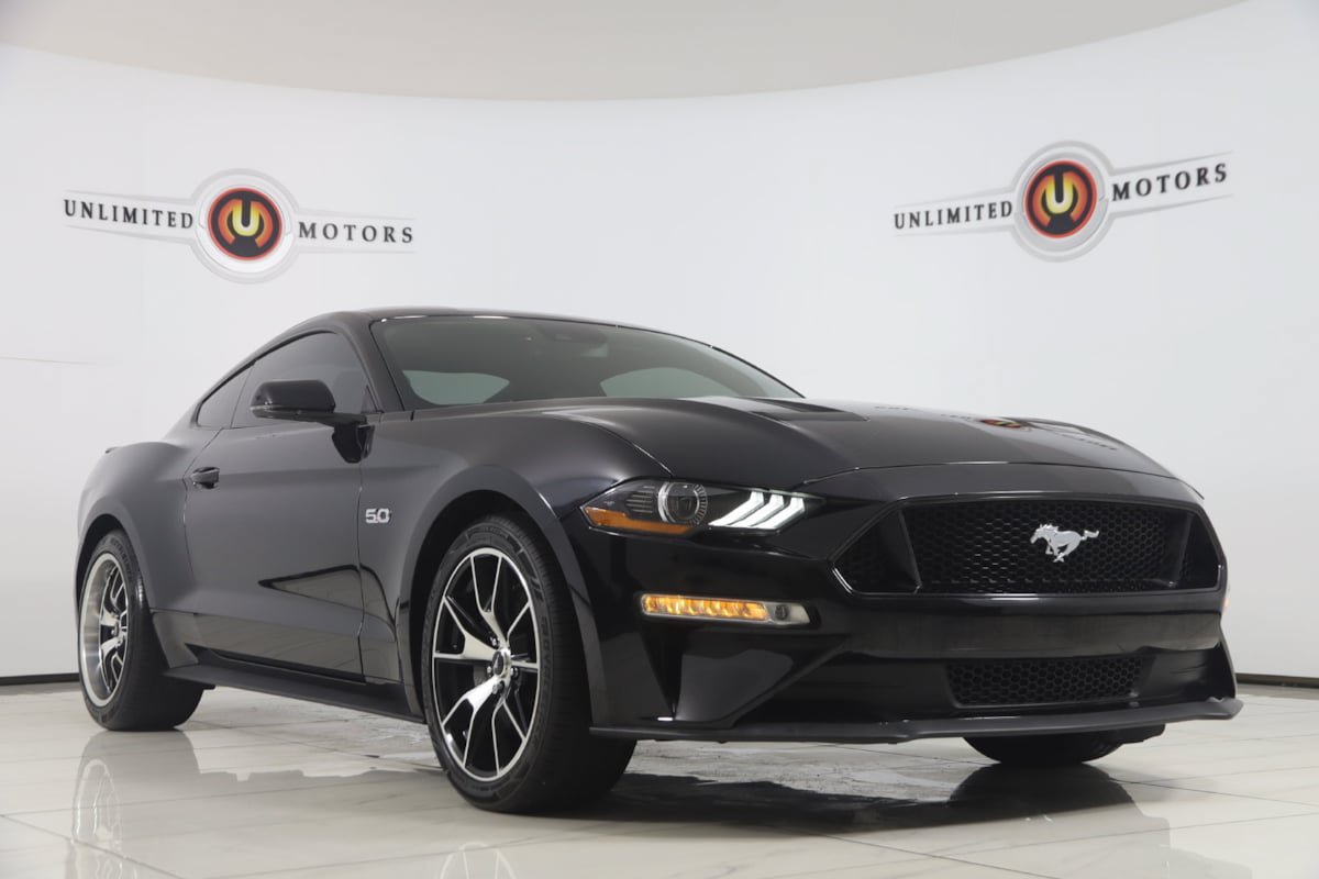 Used 2019 Ford Mustang GT Premium w/ Equipment Group 401A RWD image 25