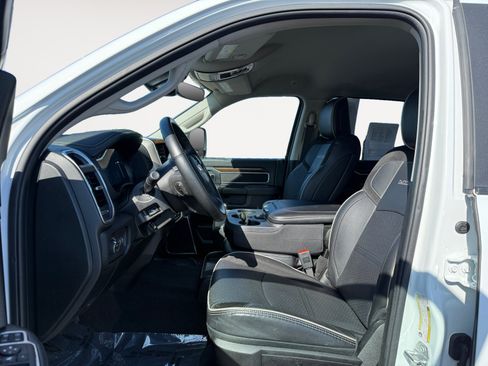 Used 2024 RAM 2500 Laramie w/ Safety Group AWD/4WD image 10