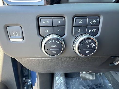 Used 2025 GMC Sierra 2500 Denali Ultimate AWD/4WD image 20