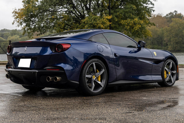 Used 2022 Ferrari Portofino M RWD image 17
