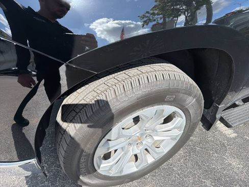 Used 2026 Chevrolet Silverado 1500 LTZ RWD image 11