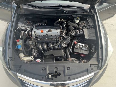 Used 2011 Honda Accord SE image 39