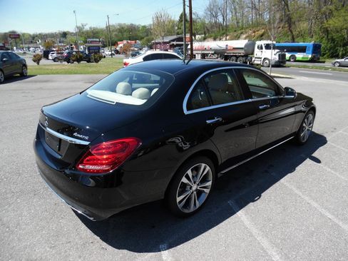 Used 2015 Mercedes-Benz C 300 4MATIC Sedan image 6