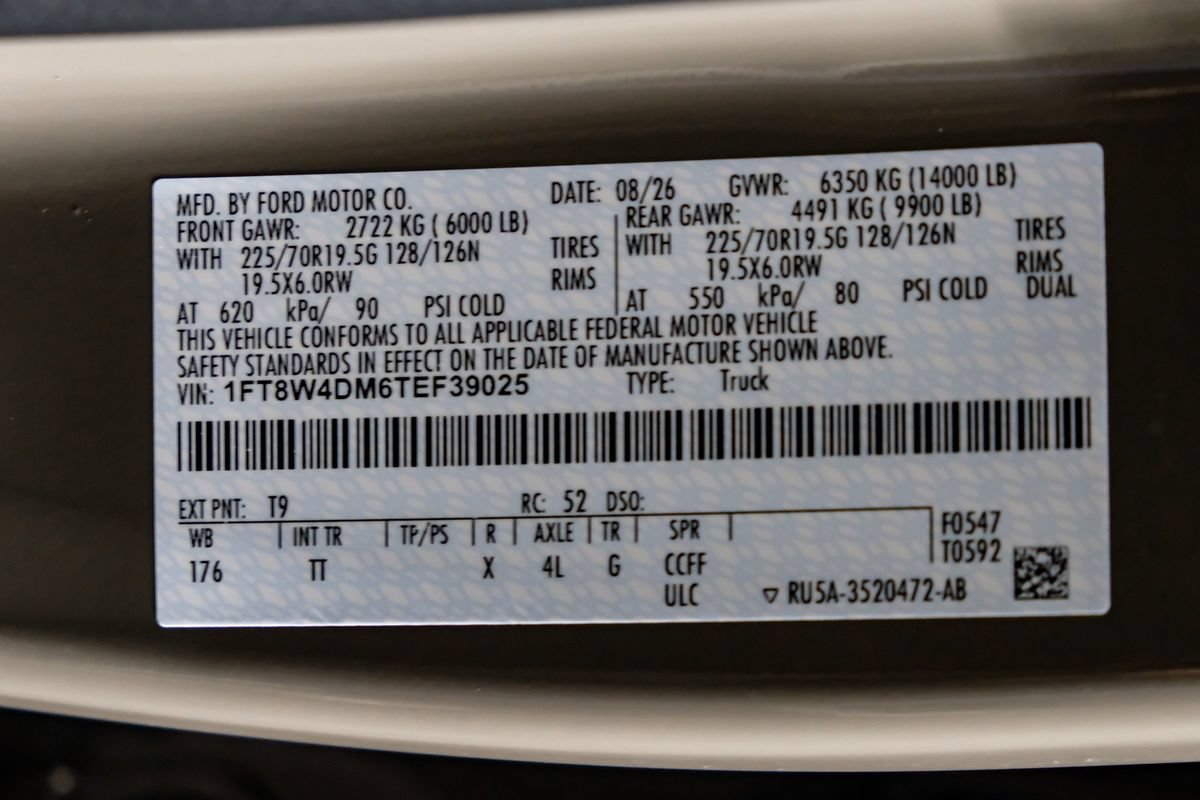 Used 2026 Ford F450 Platinum AWD/4WD image 62