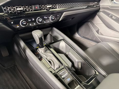 Certified 2025 Honda Accord EX-L image 16