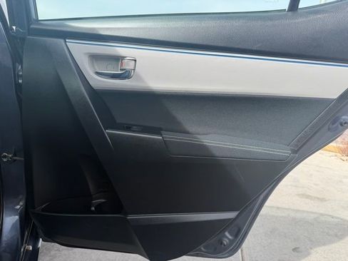 Used 2015 Toyota Corolla LE image 26