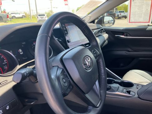 Certified 2023 Toyota Camry XSE w/ Navigation Package image 9