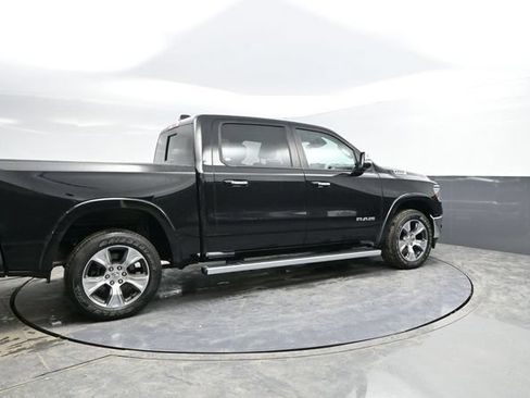 Used 2022 RAM 1500 Laramie AWD/4WD image 2