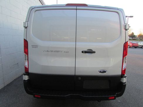 Used 2019 Ford Transit 150 130 Low Roof image 3