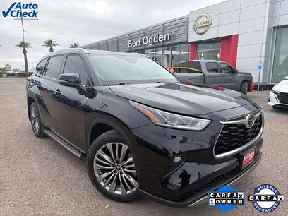 Used 2022 Toyota Highlander Platinum
