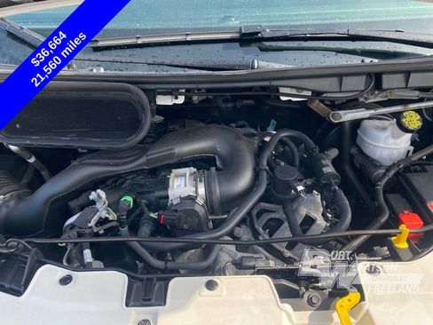Used 2024 Ford Transit 250 Low Roof AWD w/ Exterior Upgrade Package image 13