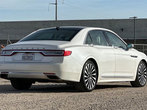 Used 2018 Lincoln Continental Black Label w/ Rear-seat Package image 4