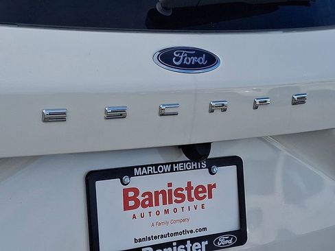 New 2026 Ford Escape Platinum w/ Premium Technology Package image 11