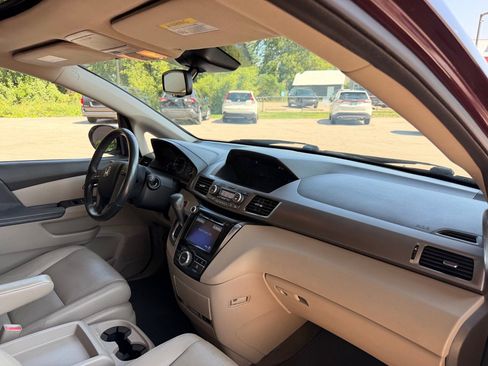 Used 2014 Honda Odyssey EX-L image 18