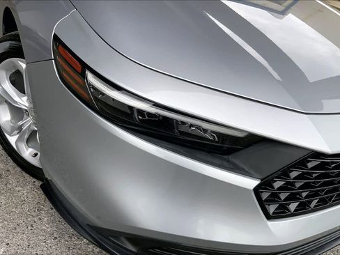 Used 2023 Honda Accord LX image 27