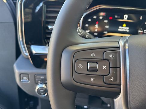 New 2026 GMC Sierra 1500 Elevation image 17
