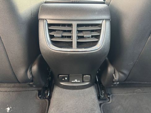 Used 2024 Chevrolet Malibu LT image 25