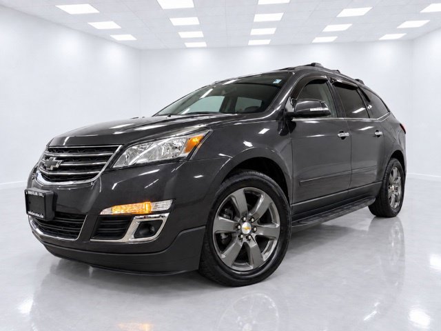 Used 2017 Chevrolet Traverse LT AWD/4WD image 4