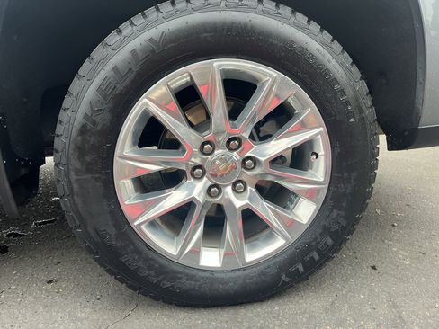 Used 2021 Chevrolet Silverado 1500 LTZ image 13