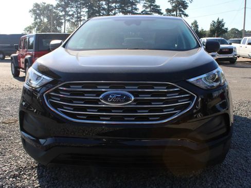 Used 2022 Ford Edge SE AWD/4WD image 4