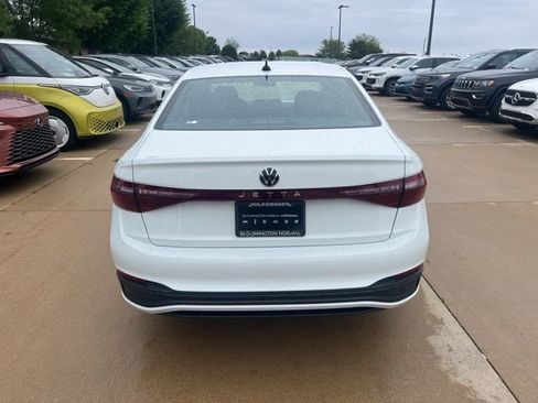 New 2026 Volkswagen Jetta Sport FWD image 5