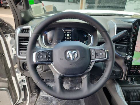 New 2025 RAM 2500 Laramie image 9