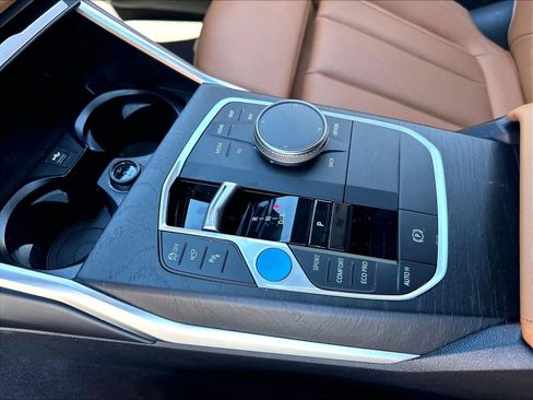 Used 2023 BMW i4 eDrive40 w/ Parking Assistance Package RWD image 18