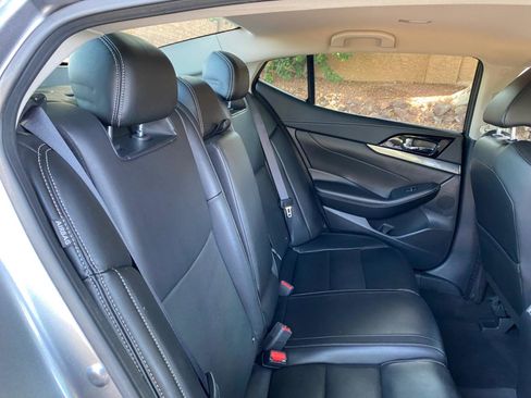Used 2022 Nissan Maxima SV w/ Floor Mat Group FWD image 44