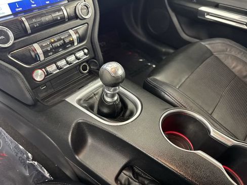 Used 2019 Ford Mustang GT w/ Equipment Group 301A RWD image 17