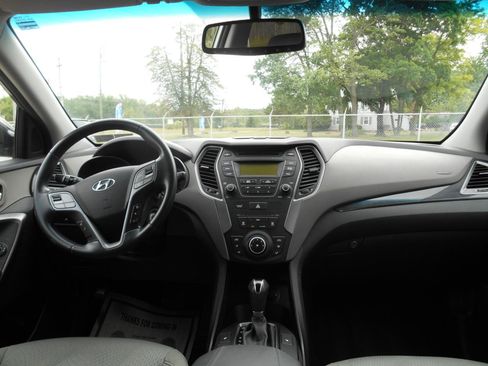Used 2013 Hyundai Santa Fe Sport w/ Popular Equipment Pkg AWD/4WD image 5