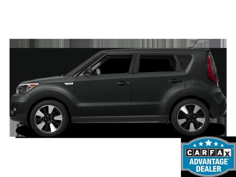 Used 2017 Kia Soul + FWD image 3
