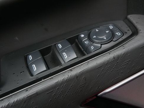 Used 2024 GMC Sierra 2500 AT4X AWD/4WD image 18