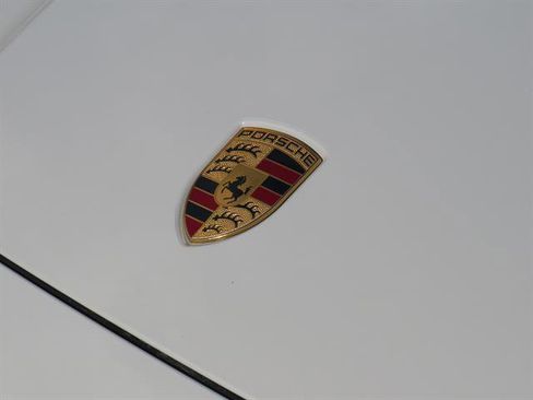 Used 2024 Porsche Cayenne S image 26