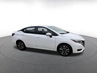 Used 2025 Nissan Versa SV video 2