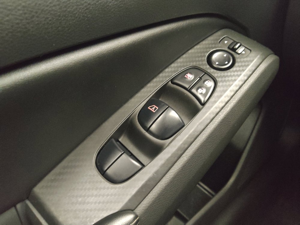 Used 2024 Nissan Altima 2.5 SV AWD/4WD image 27