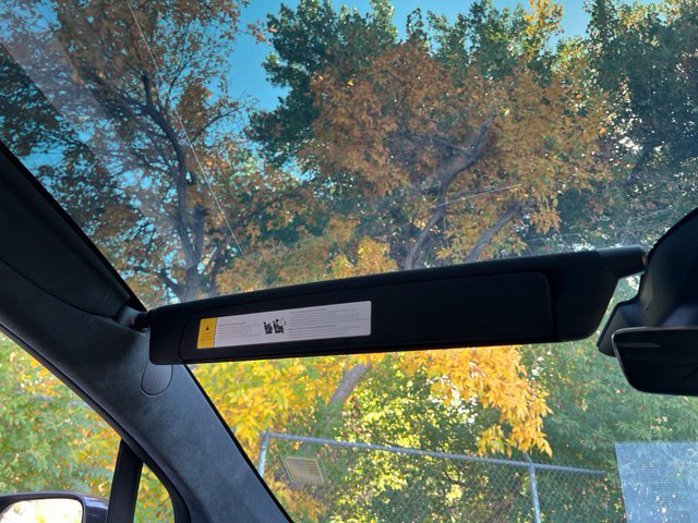 Used 2025 Tesla Model X AWD/4WD image 27
