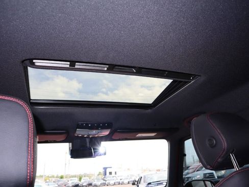 Used 2021 Mercedes-Benz G 550 image 24