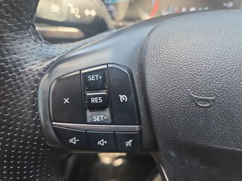 Used 2021 Ford Escape SE FWD image 20